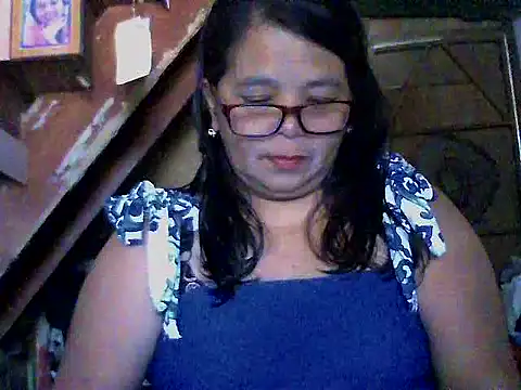 Snapshot of Flowerblossom123 chatting on 24, 3, 2026 Flowerblossom123 online show from 24, 3, 2026