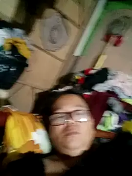 Snapshot of Flowerblossom123 chatting on 25, 4, 2026 Flowerblossom123 online show from 25, 4, 2026