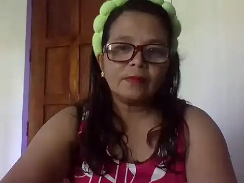 Snapshot of Flowerblossom123 chatting on 4, 5, 2026 Flowerblossom123 online show from 4, 5, 2026