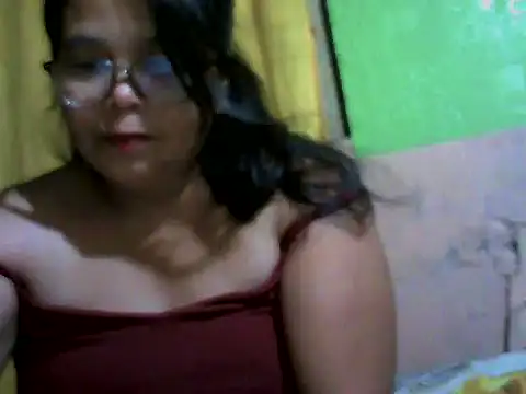 Snapshot of Flowerblossom123 chatting on 16, 5, 2026 Flowerblossom123 online show from 16, 5, 2026