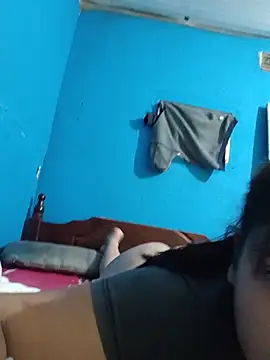 Snapshot of Orianamzn21 chatting on 7, 7, 2026 Orianamzn21 online show from 7, 7, 2026