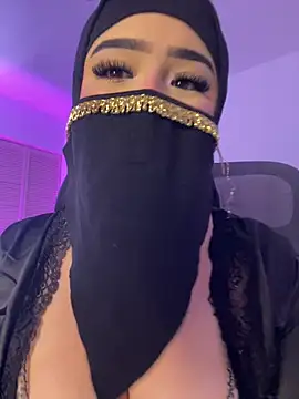 Snapshot of Yasmin_cute chatting on 12, 7, 2026 Yasmin cute online show from 12, 7, 2026