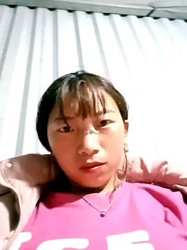 Snapshot of Xuka-xx chatting on 6, 3, 2026 Xuka-xx online show from 6, 3, 2026