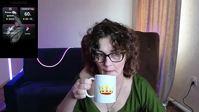 Snapshot of Miss_Amberr chatting on 5, 4, 2026 Miss Amberr online show from 5, 4, 2026