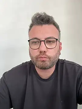 Snapshot of berkay977 chatting on 5, 7, 2026 berkay977 online show from 5, 7, 2026