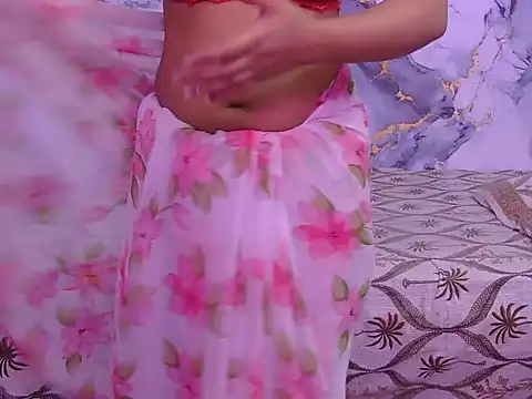 Snapshot of Aayesha-queen chatting on 2, 4, 2026 Aayesha-queen online show from 2, 4, 2026