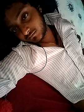 Snapshot of kaaviya2026 chatting on 9, 4, 2026 kaaviya2026 online show from 9, 4, 2026