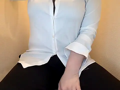 Snapshot of emi_chan_7 chatting on 30, 4, 2026 emi chan 7 online show from 30, 4, 2026