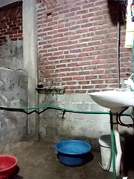 heesuu11 online show from 15, 4, 2026