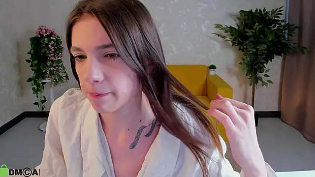 Snapshot of Ella_Fex chatting on 13, 3, 2026 Ella Fex online show from 13, 3, 2026