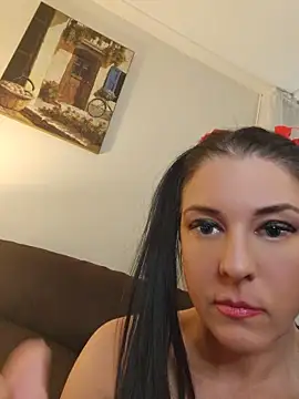 Snapshot of NovaRedux chatting on 9, 4, 2026 NovaRedux online show from 9, 4, 2026