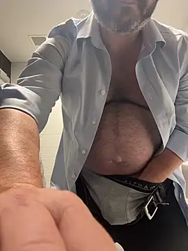 chubbylittlesecret online show from 17, 4, 2026