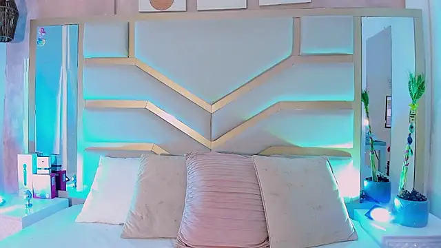 Samantha-Pardo online show from 6, 3, 2026