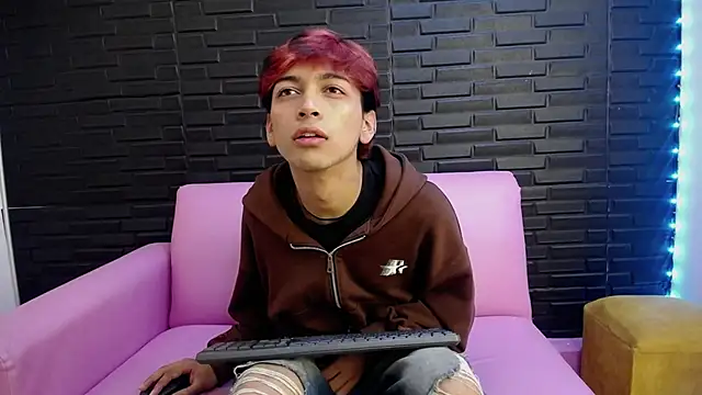 Snapshot of DanteLux chatting on 2, 3, 2026 DanteLux online show from 2, 3, 2026