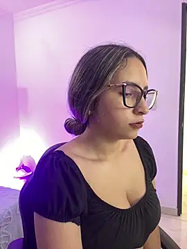 Snapshot of MANU_EF chatting on 28, 2, 2026 MANU EF online show from 28, 2, 2026