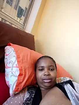 Snapshot of SexyEyes4 chatting on 25, 2, 2026 SexyEyes4 online show from 25, 2, 2026