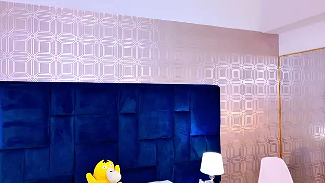 Snapshot of Cami_Rousse chatting on 7, 4, 2026 Cami Rousse online show from 7, 4, 2026