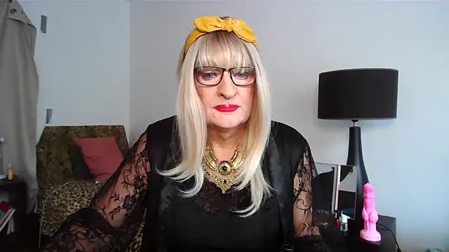 Snapshot of sophyTV chatting on 29, 3, 2026 sophyTV online show from 29, 3, 2026