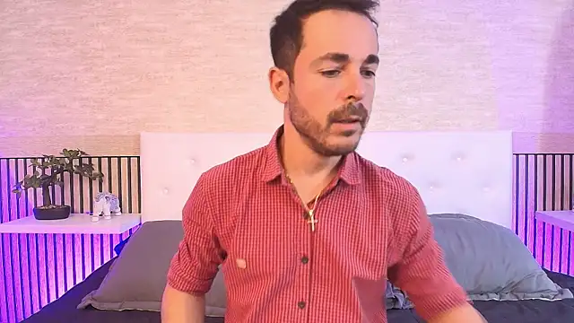 Snapshot of Adams_Sanz chatting on 7, 4, 2026 Adams Sanz online show from 7, 4, 2026