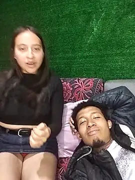 Snapshot of MaskedLatinaX chatting on 13, 4, 2026 MaskedLatinaX online show from 13, 4, 2026