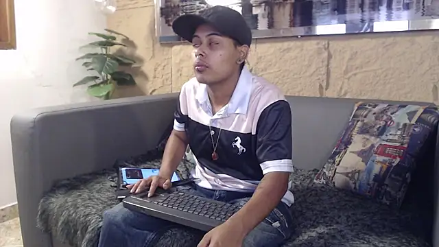 Noha  scott online show from 4, 3, 2026