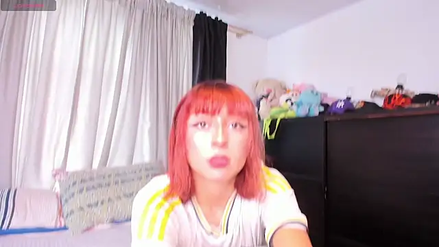 Snapshot of dafnne__hall chatting on 17, 3, 2026 dafnne hall online show from 17, 3, 2026