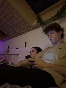 Snapshot of meowmiu chatting on 22, 3, 2026 meowmiu online show from 22, 3, 2026