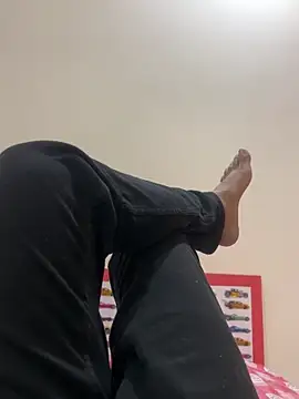 Snapshot of Varun_93 chatting on 21, 3, 2026 Varun 93 online show from 21, 3, 2026