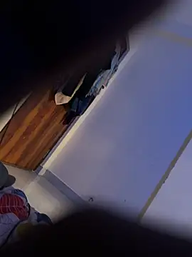 Snapshot of Varun_93 chatting on 23, 3, 2026 Varun 93 online show from 23, 3, 2026