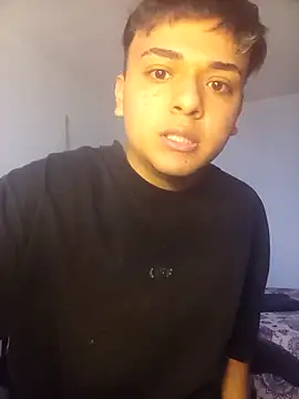 Snapshot of WillowPill5 chatting on 1, 3, 2026 WillowPill5 online show from 1, 3, 2026