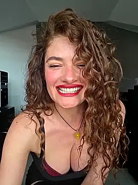 Snapshot of CelineBoyer chatting on 28, 2, 2026 CelineBoyer online show from 28, 2, 2026