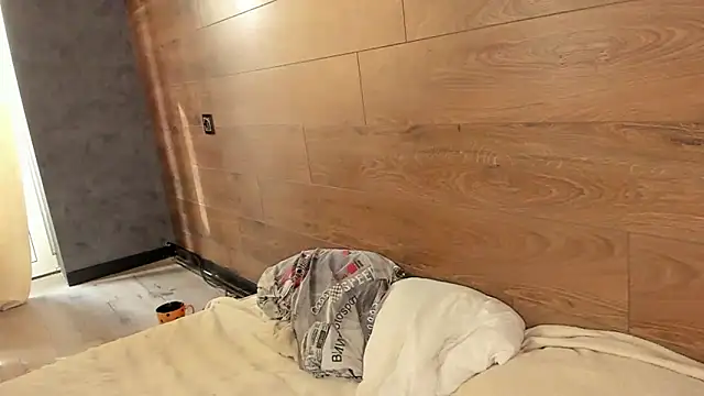 Snapshot of AmmyLuu chatting on 20, 4, 2026 AmmyLuu online show from 20, 4, 2026