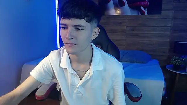 trevor mob online show from 4, 4, 2026