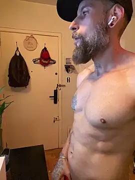 Snapshot of DaleCerbasi chatting on 7, 4, 2026 DaleCerbasi online show from 7, 4, 2026