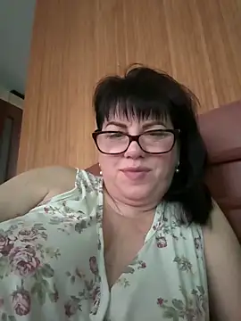 Snapshot of expensive_lady chatting on 28, 3, 2026 expensive lady online show from 28, 3, 2026