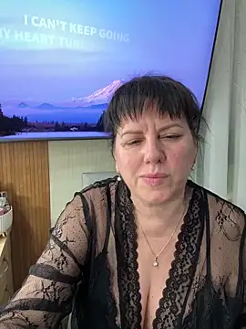 Snapshot of expensive_lady chatting on 4, 4, 2026 expensive lady online show from 4, 4, 2026