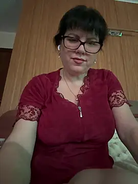 Snapshot of expensive_lady chatting on 10, 4, 2026 expensive lady online show from 10, 4, 2026