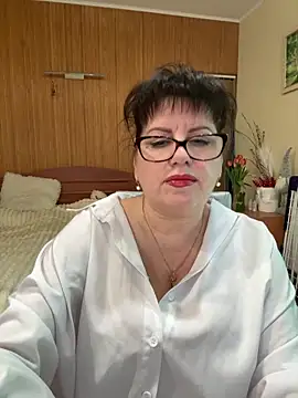 Snapshot of expensive_lady chatting on 12, 4, 2026 expensive lady online show from 12, 4, 2026