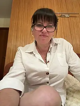 Snapshot of expensive_lady chatting on 24, 5, 2026 expensive lady online show from 24, 5, 2026