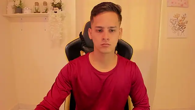 Snapshot of sexy_andres01 chatting on 10, 3, 2026 sexy andres01 online show from 10, 3, 2026