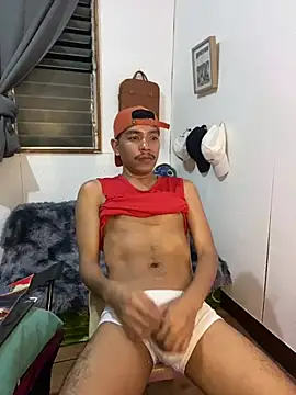 Snapshot of asian_darlingcummersxXx chatting on 22, 4, 2026 asian darlingcummersxXx online show from 22, 4, 2026