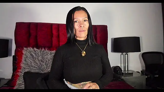 Amelie Blake online show from 7, 5, 2026