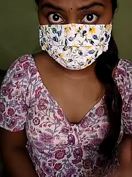 Snapshot of MISS_MADHURIBABY chatting on 21, 4, 2026 MISS MADHURIBABY online show from 21, 4, 2026