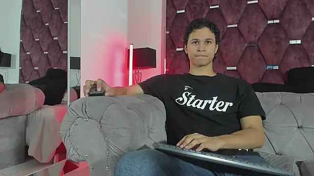 Snapshot of TonyBenedetti chatting on 23, 7, 2026 TonyBenedetti online show from 23, 7, 2026