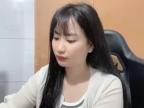 Snapshot of Sunny2868 chatting on 5, 3, 2026 Sunny2868 online show from 5, 3, 2026