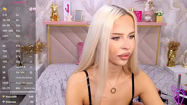 EvaXElfi online show from 8, 3, 2026