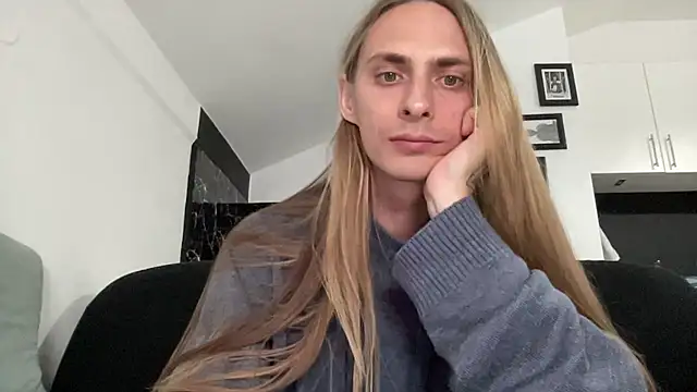 Snapshot of mi_chyort chatting on 10, 3, 2026 mi chyort online show from 10, 3, 2026