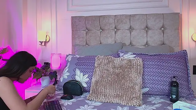 Snapshot of gabyevans4 chatting on 17, 4, 2026 gabyevans4 online show from 17, 4, 2026