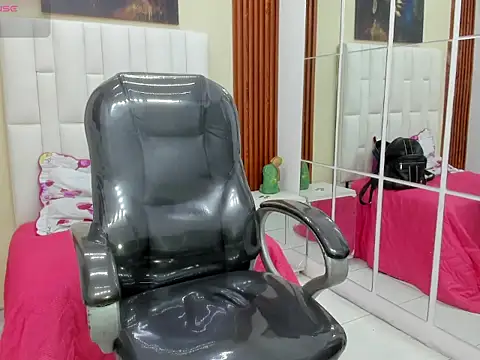 Snapshot of Thiago_collinss chatting on 24, 3, 2026 Thiago collinss online show from 24, 3, 2026