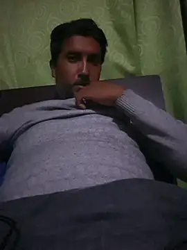 BRAD MATURE online show from 1, 4, 2026